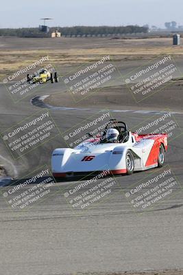 media/Nov-05-2023-CalClub SCCA (Sun) [[4ca13f3dad]]/Group 5/Offramp (Race)/